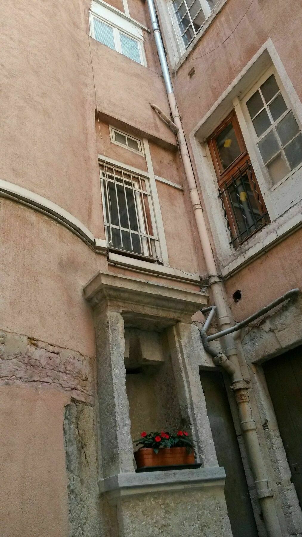 La Nuit Saint Georges Apartment Lyon Ngoại thất bức ảnh