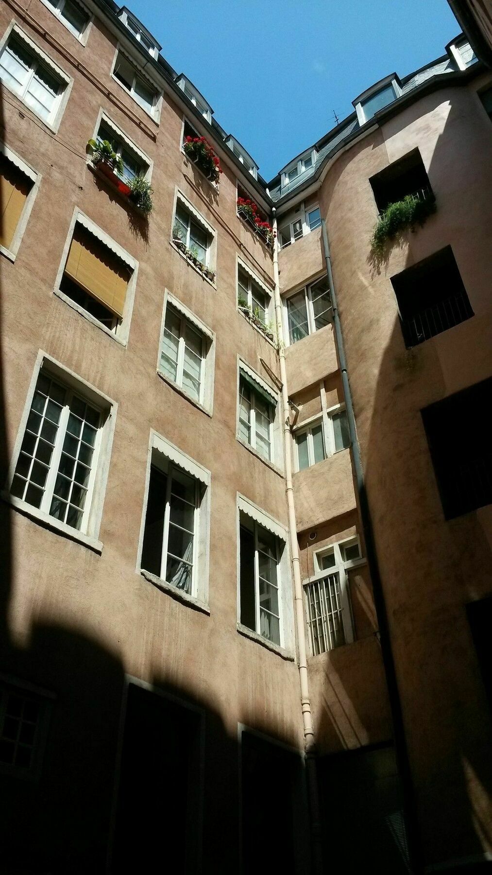 La Nuit Saint Georges Apartment Lyon Ngoại thất bức ảnh
